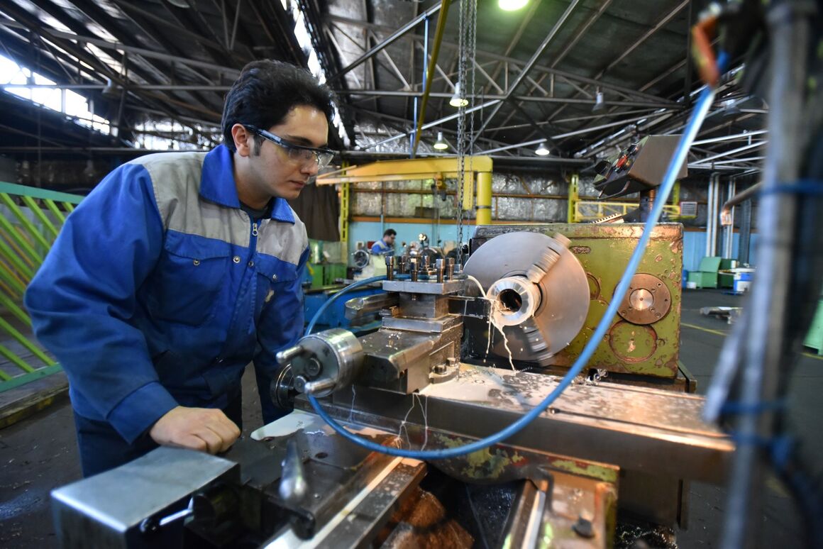 تصویر از تعمیر و نگهداری تجهیزات پتروشیمی